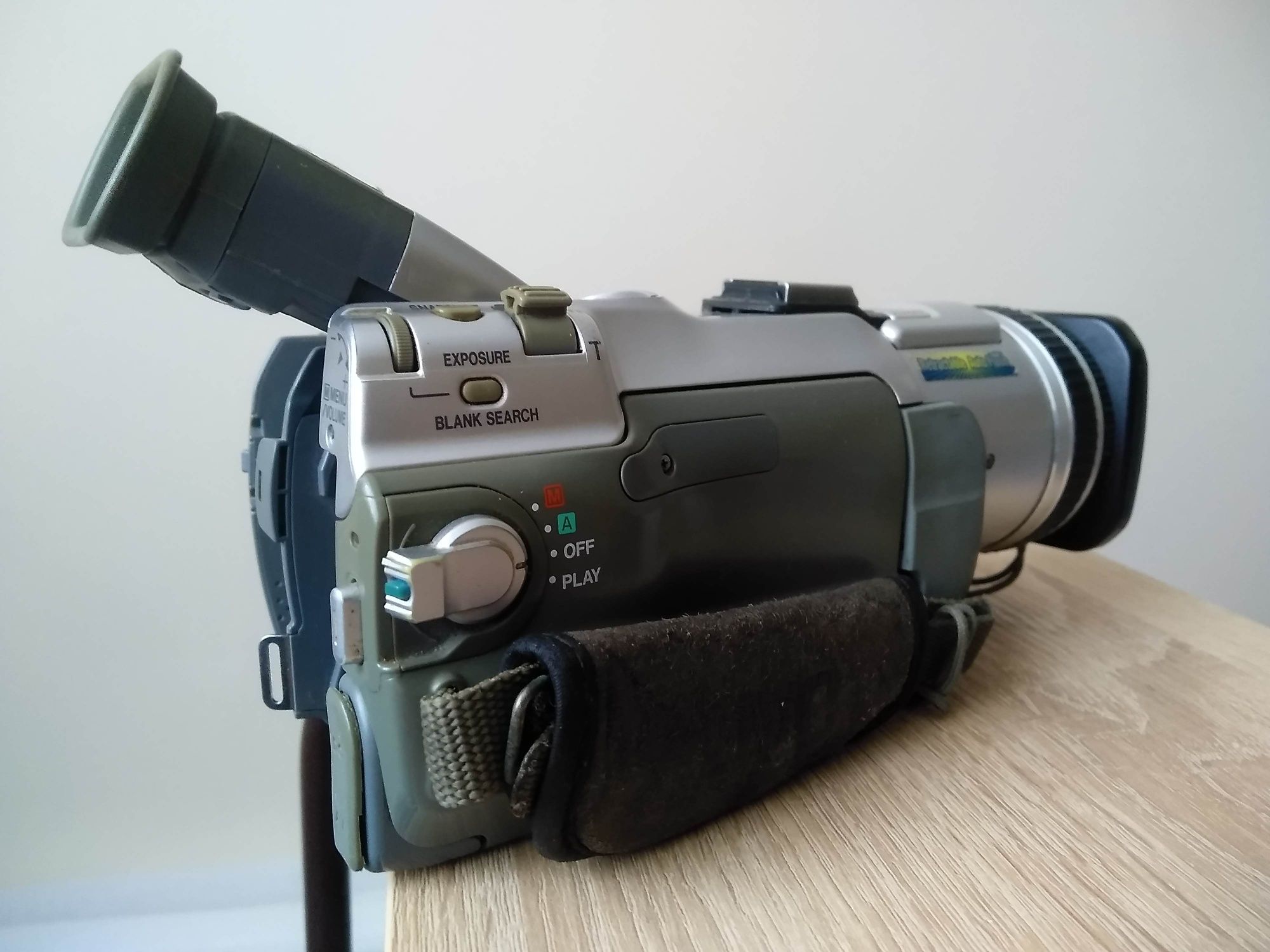 Відеокамера НЕРОБОЧА - JVC GR-DV 5000AG