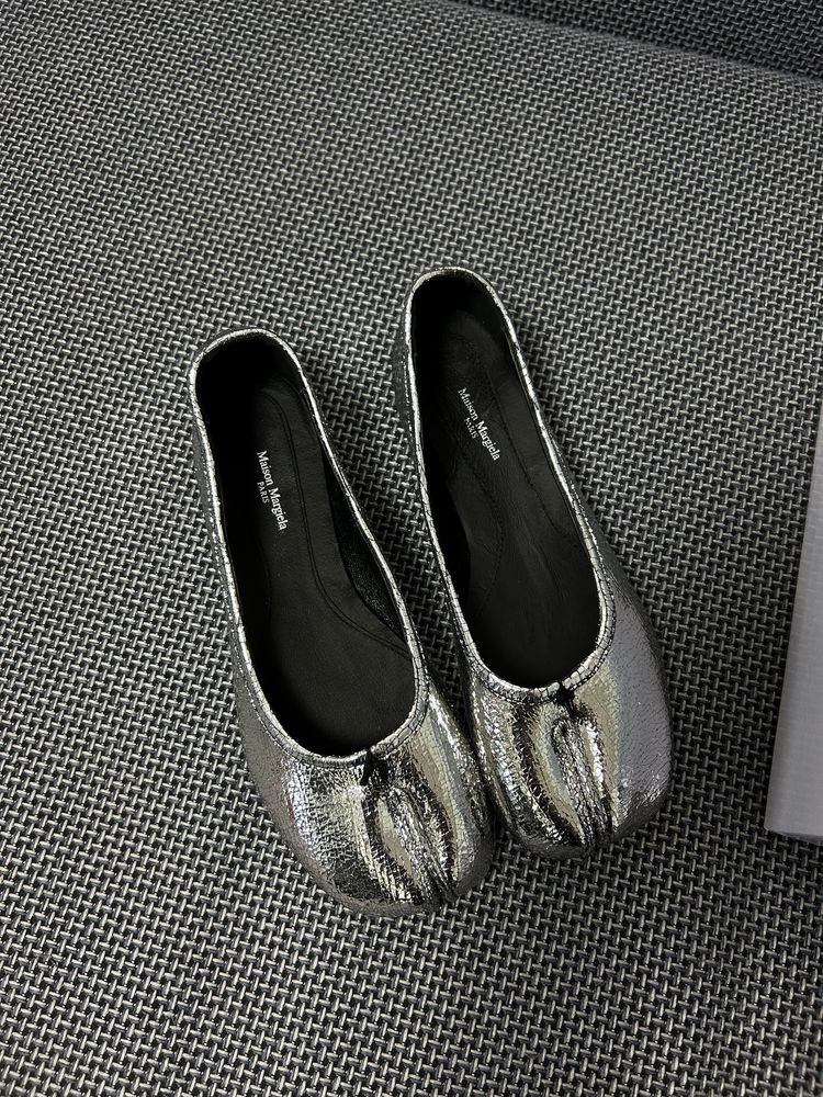 Сріблясті балетки MAISON MARGIELA Tabi Broken Mirror Ballerina 35-40