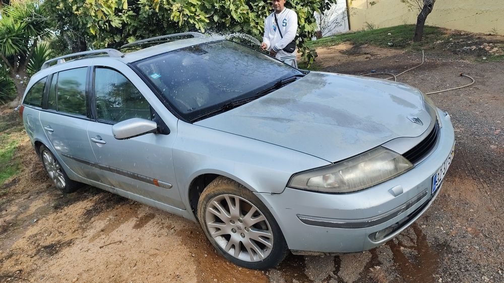 Renault laguna carrinha muito boa de chapa