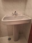 Conjunto lavatório e sanita