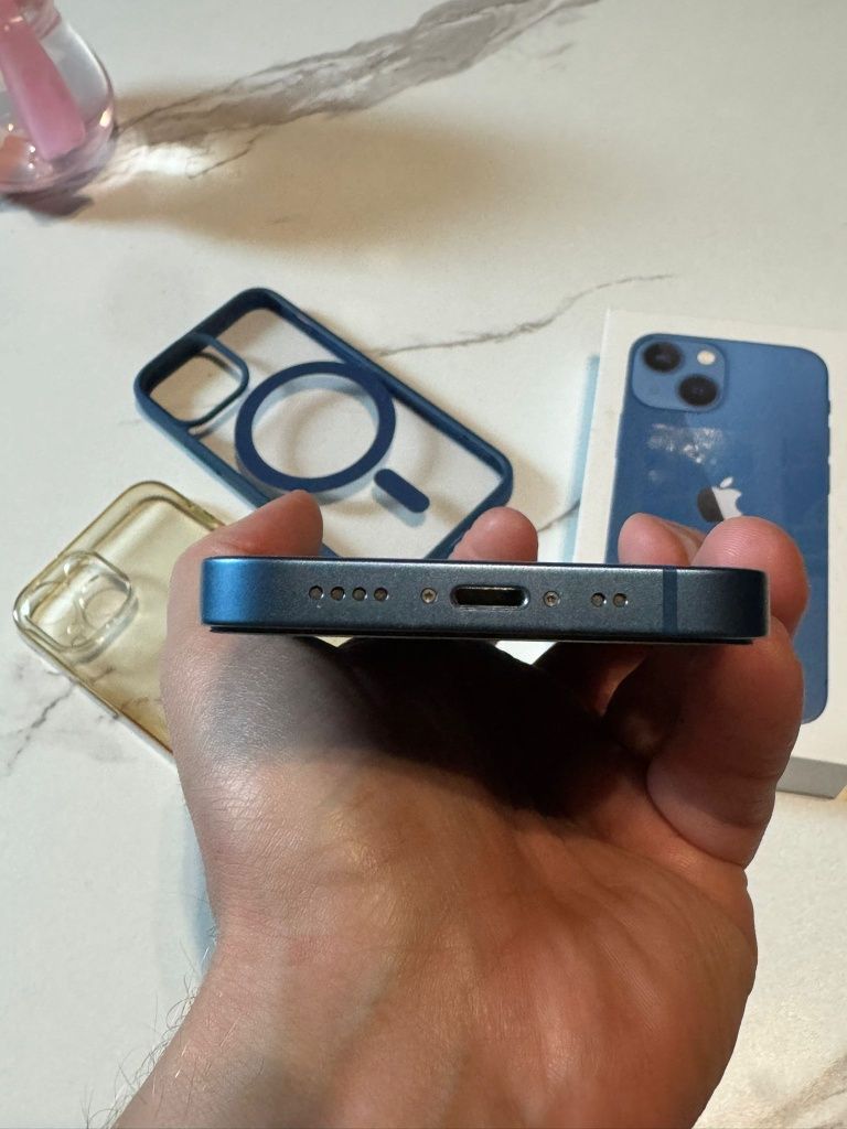 Iphone 13 mini 128 gb piekny ! Bateria.85