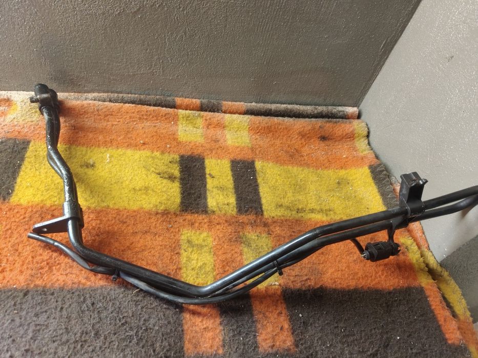 Przewód wspomagania płynu przedni pas audi A4 b6 b7 passat B5 b6