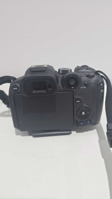 Canon EOS R7 Corpo