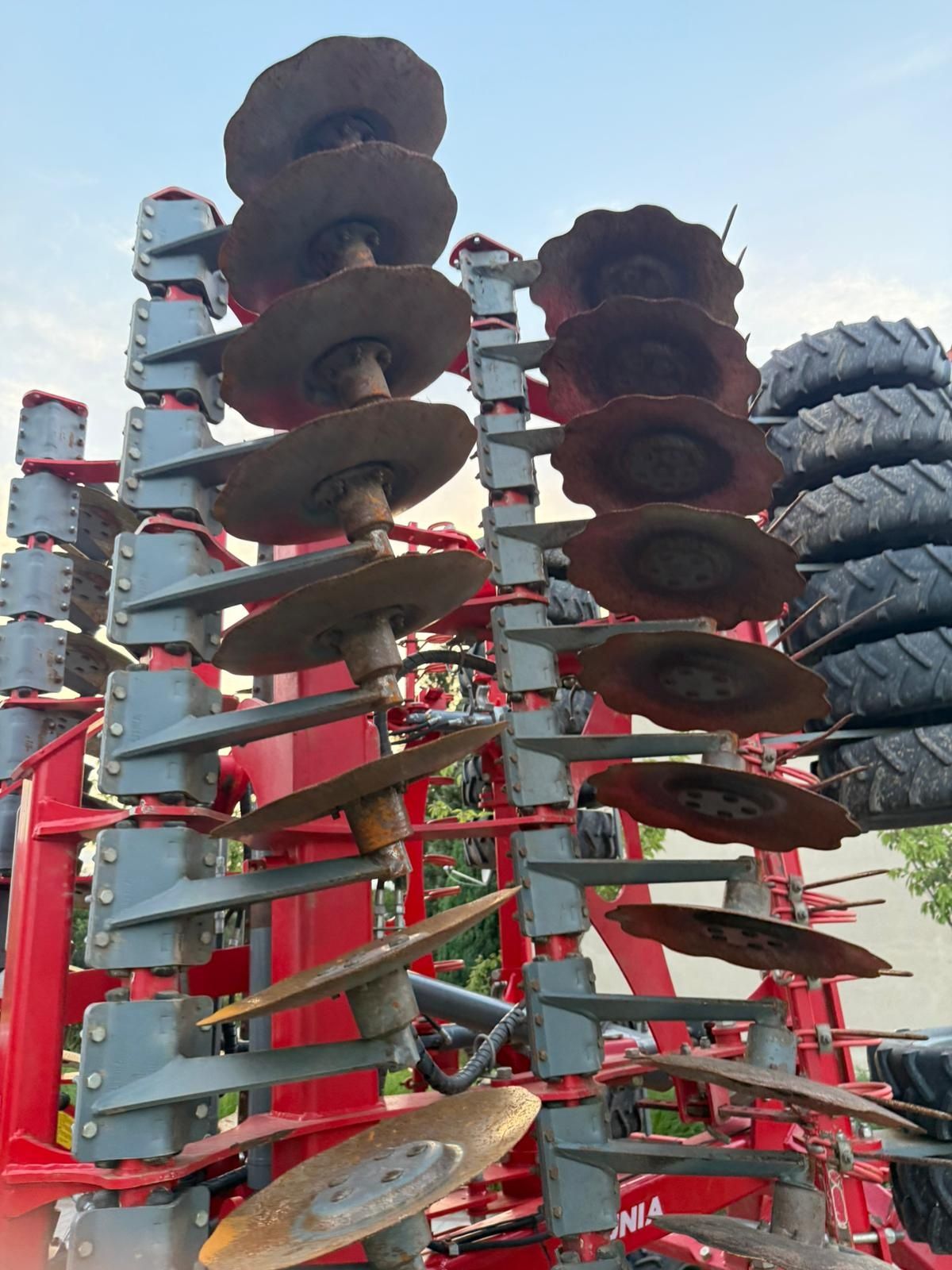 Brona talerzowa unia Ares 6 metrów drive XLr