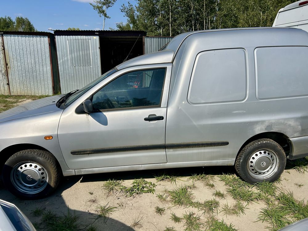 Sprzedam volkswagena caddy 1,9 tdi