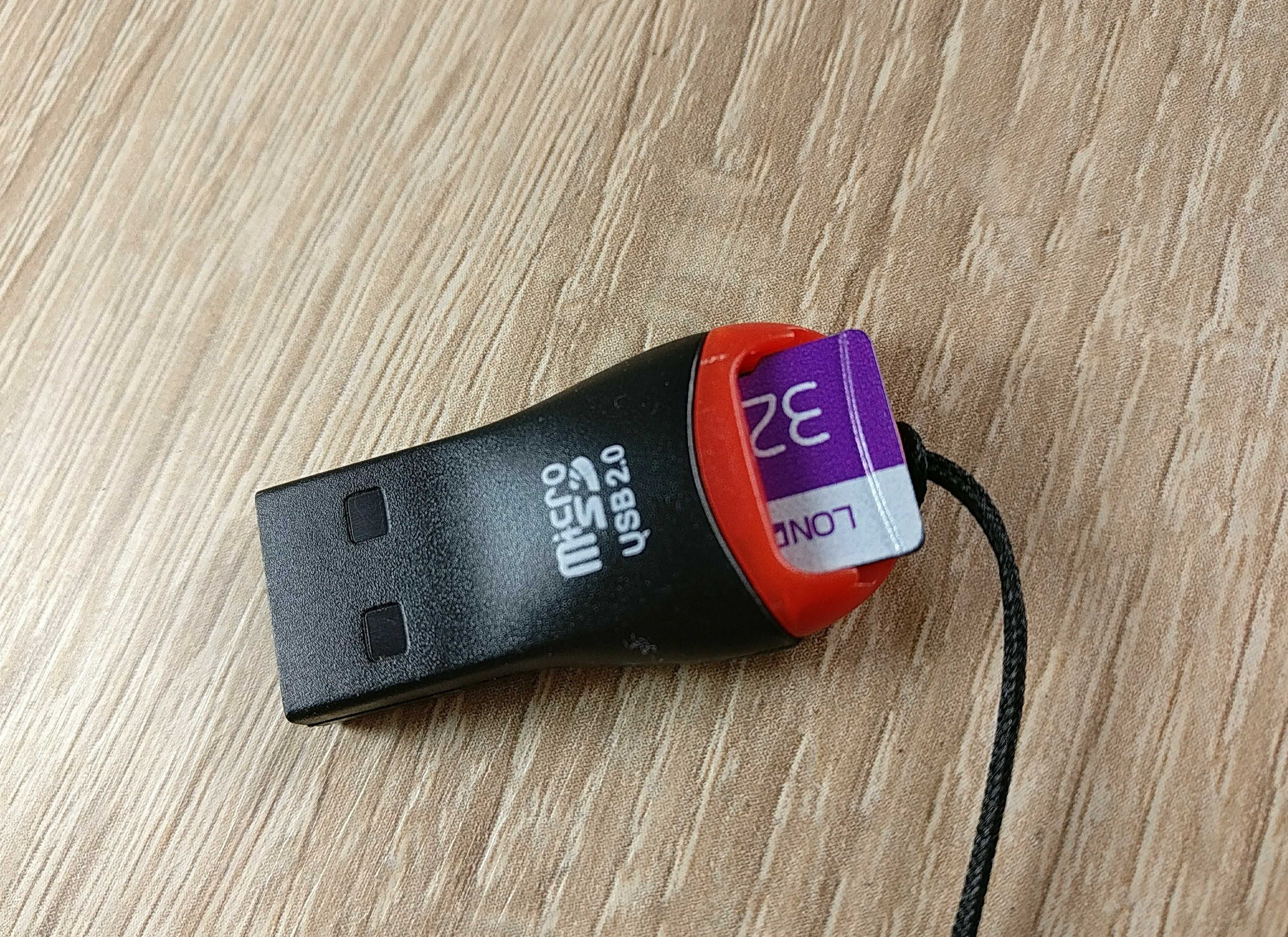 Адаптер USB на карту Micro SD, картридер.