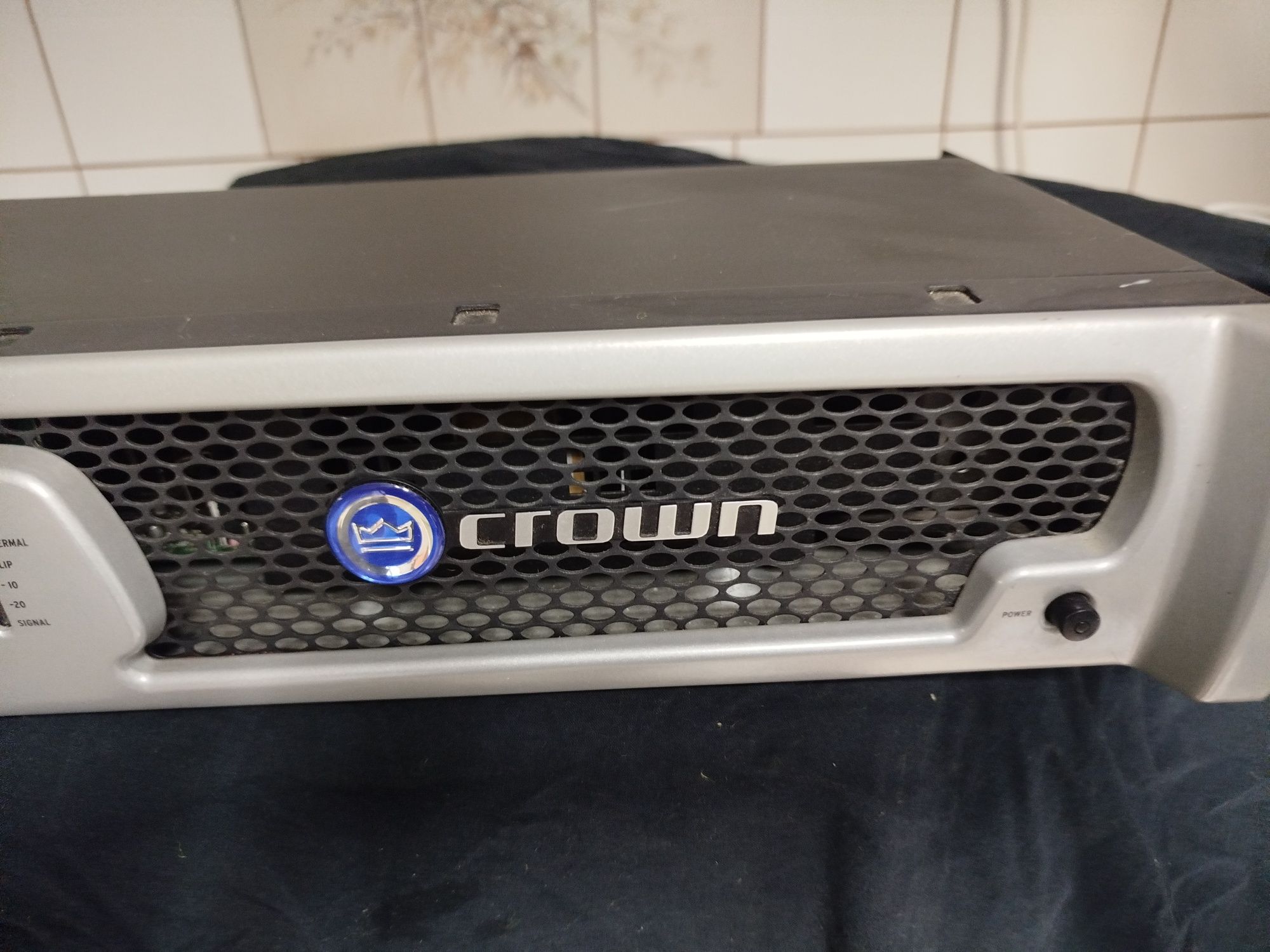 CROWN Xls 1500 POWER AMPLITUNER wzmacniacz mocy