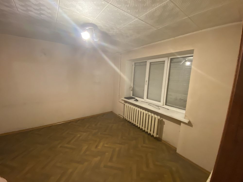 Сдам нежилое помещение в жилом доме с отдельным входом по ул.С.Бандеры