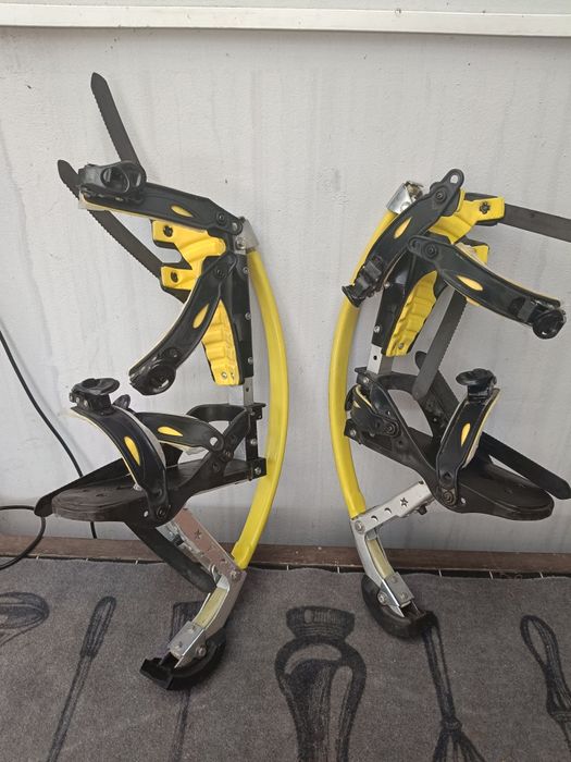 Skoczki szczudła do biegania