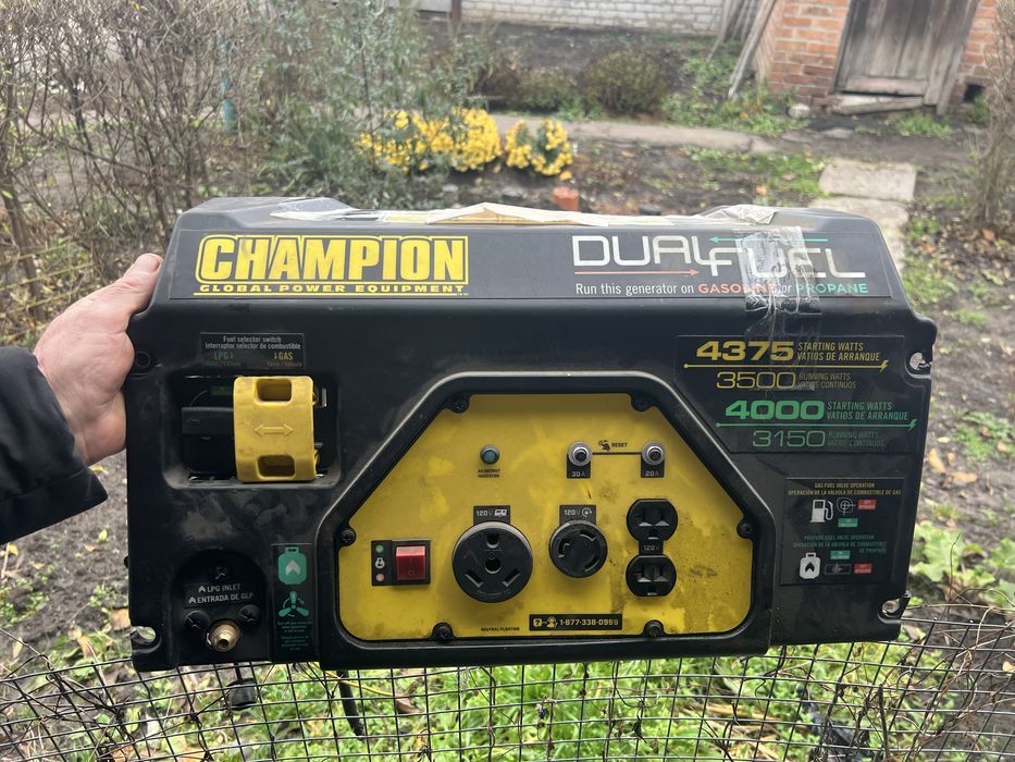 Продам карбюратор с газовым редуктором  и всем что на фото