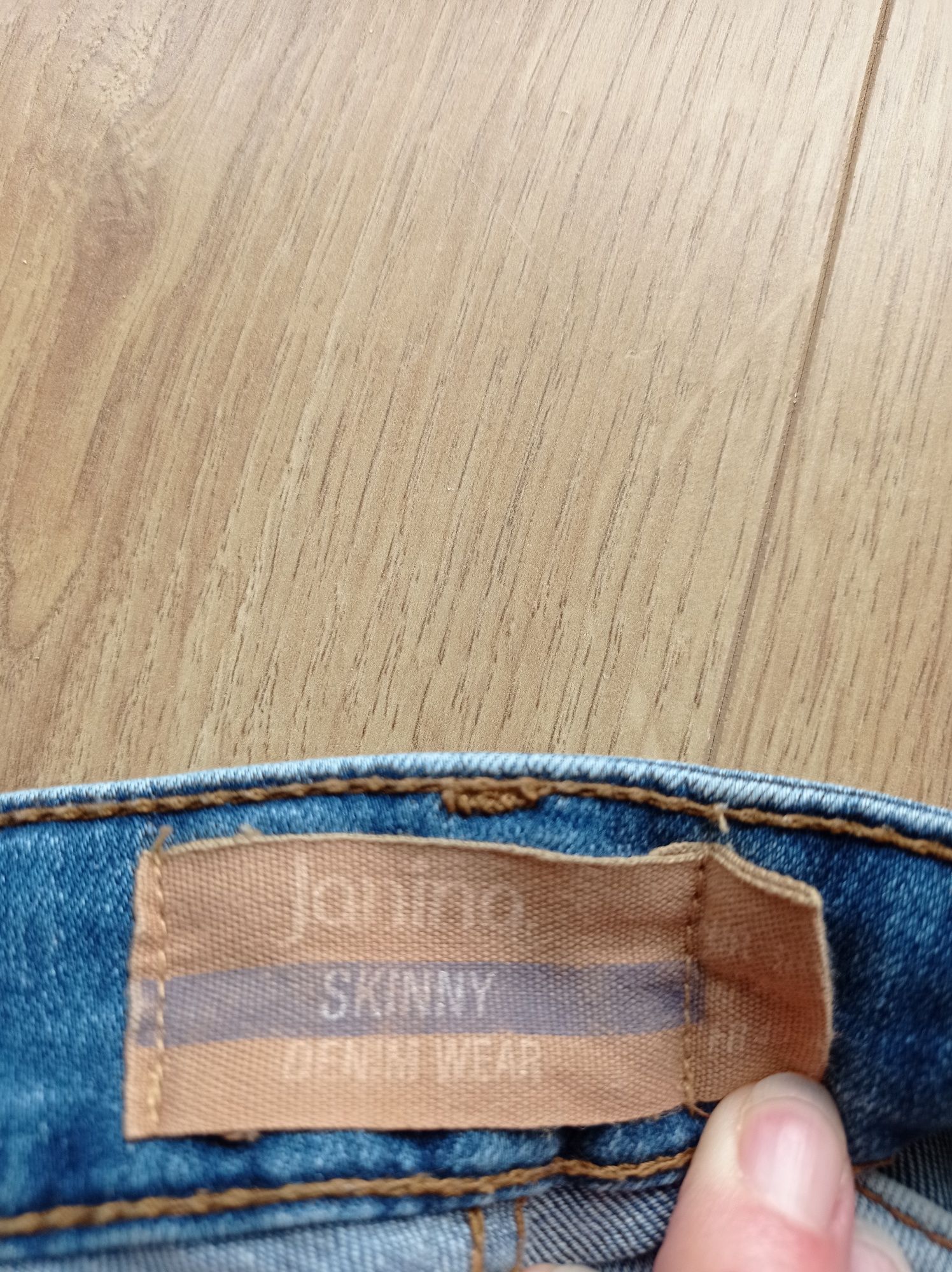 Spodnie jeans rozmiar 38