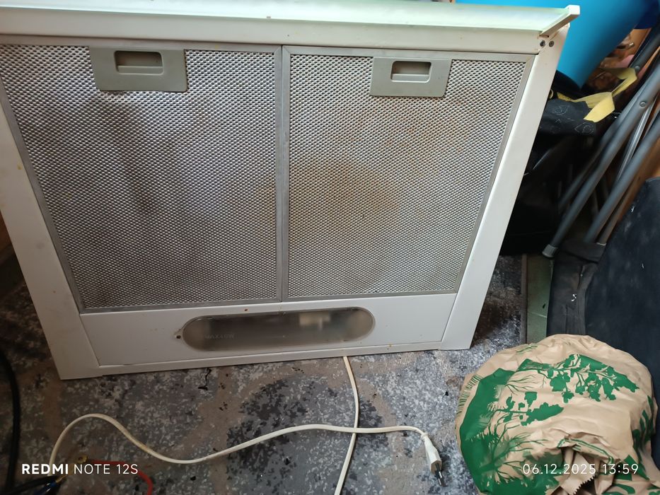 Витяжка кухонна ширина 60см