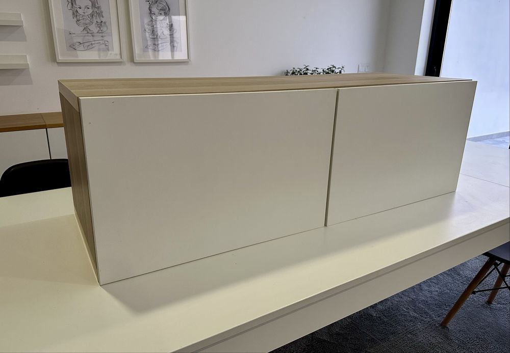 Armario IKEA BESTÅ c/porta Branca (x2)