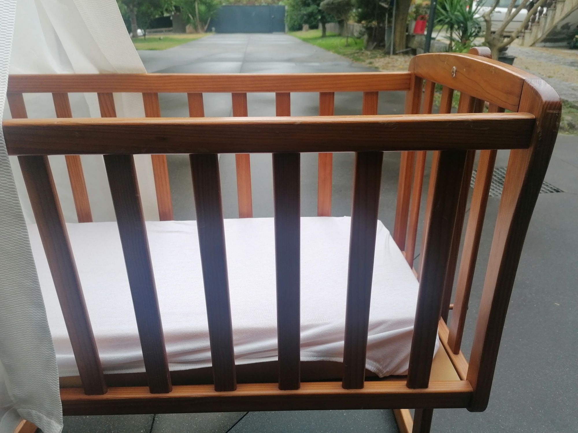 Berço de bebé até 9 meses