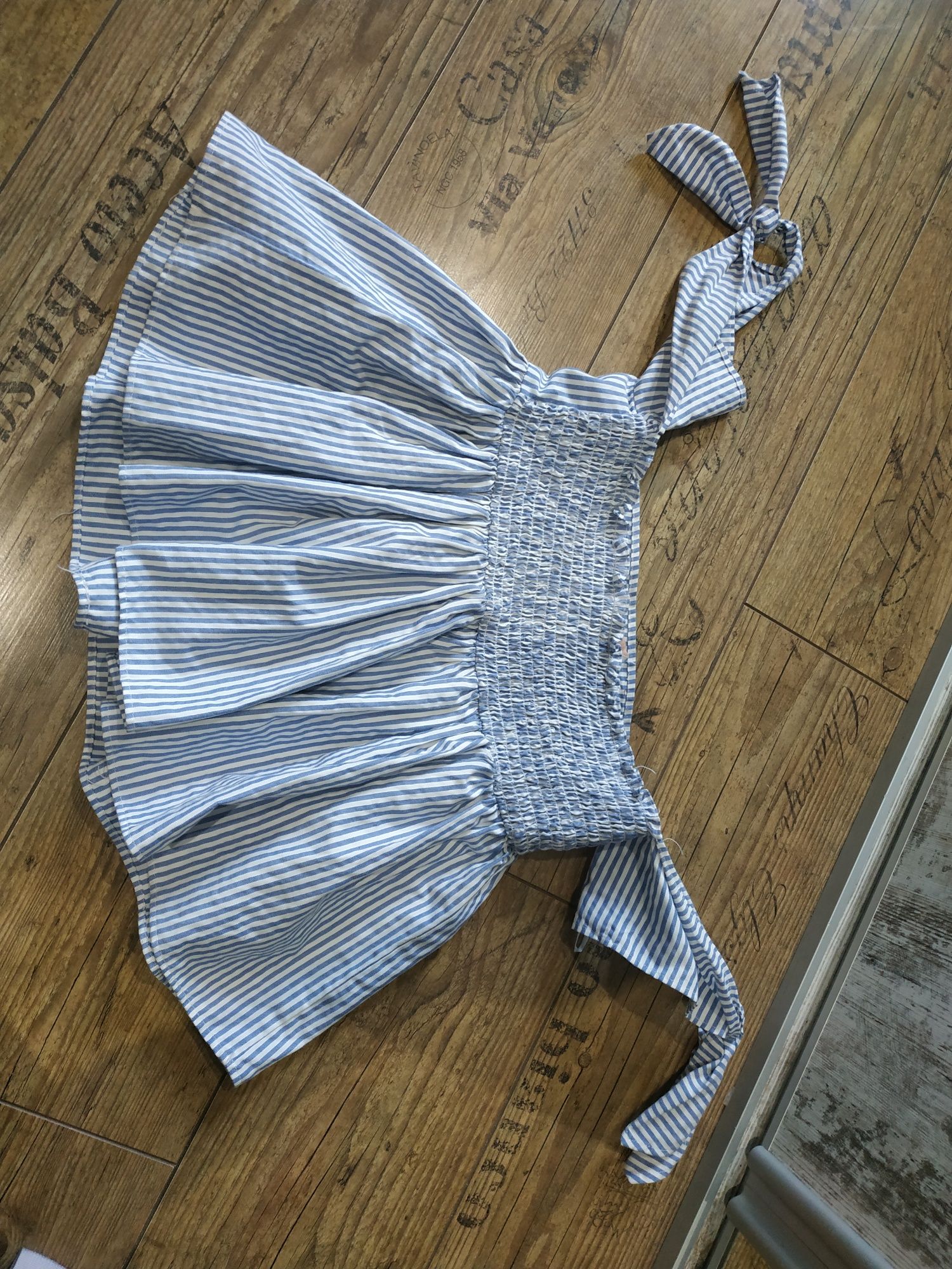 Crop top Zara . Rozmiar S. Stan idealny