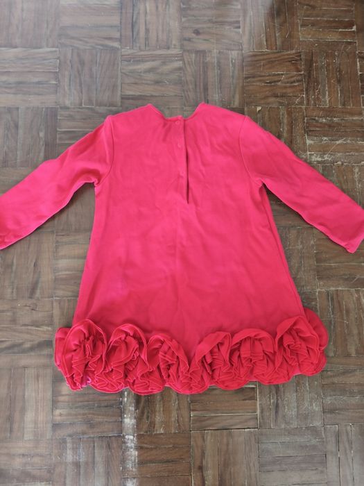 Dois vestidos; T- Shirt; camisa - Levis, Chicco, Benetton - menina 3 a