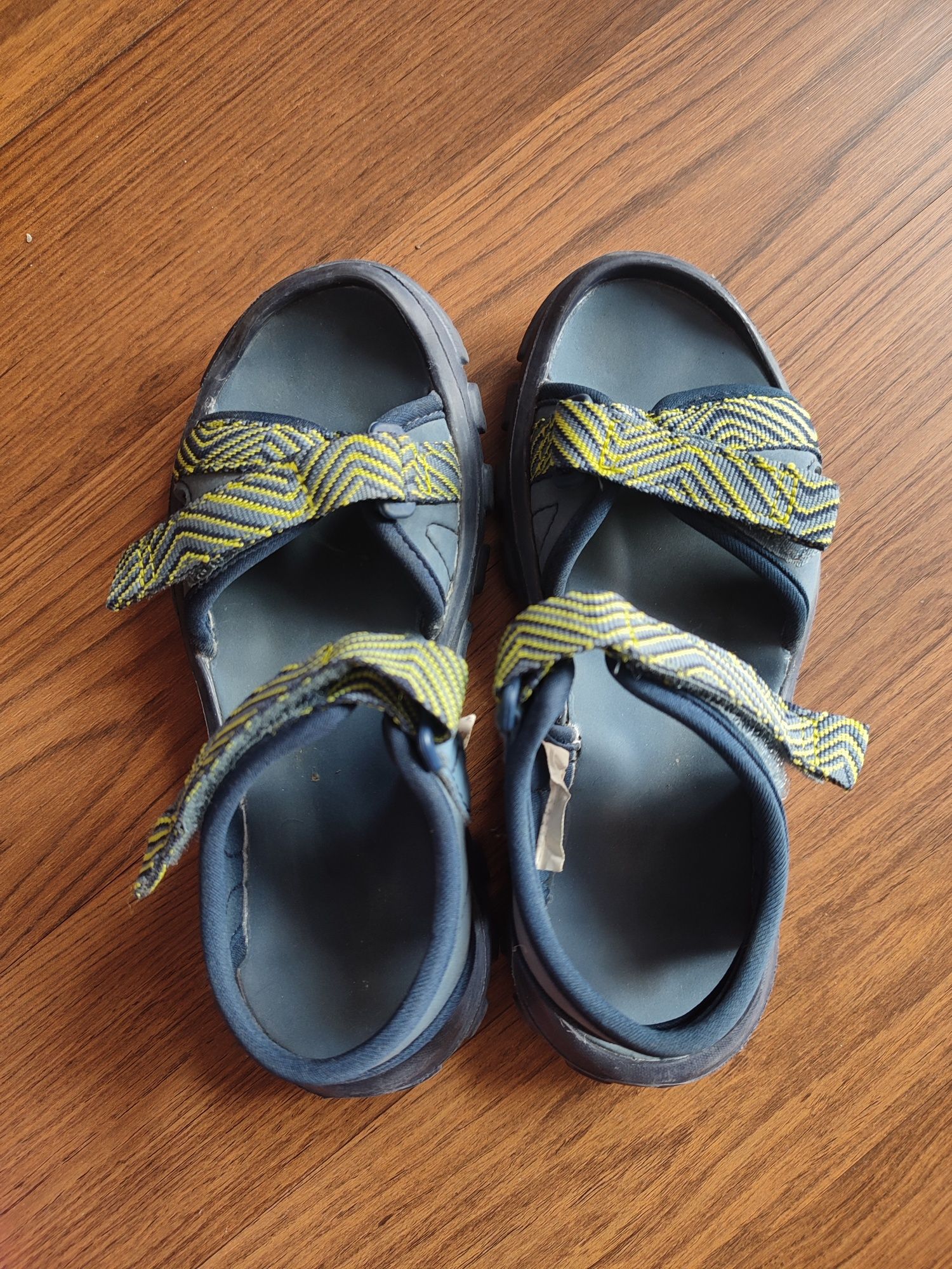 Sandały quechua 32/33 Decathlon