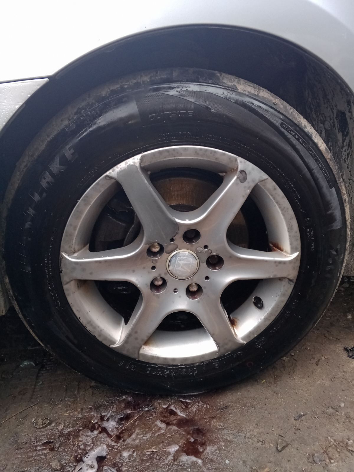 Продам диски 5×114,3 r16 honda civic 4d
