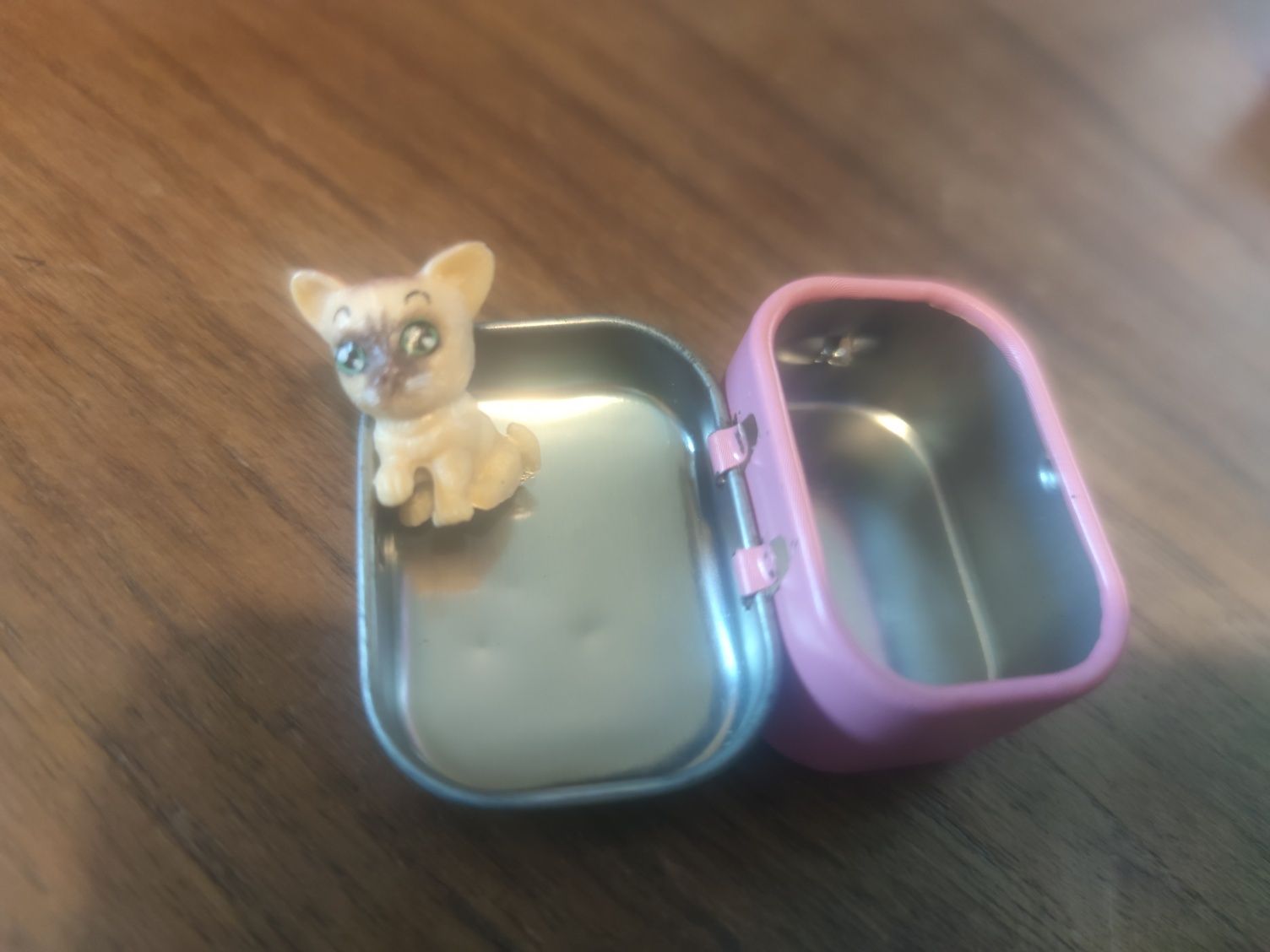 Item da coleção Kitty Club
