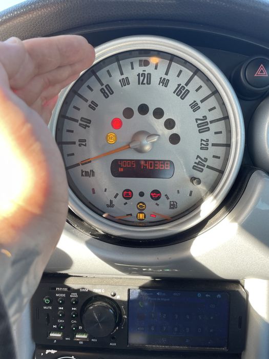 Mini cooper R50 1.6 cc 140.000km