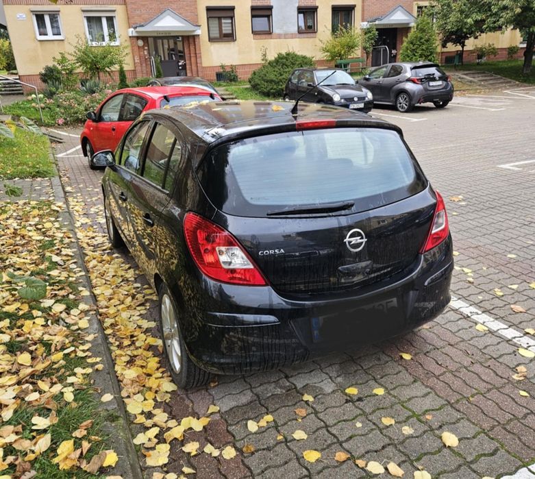 Opel Corsa D 1.4 rok  2013