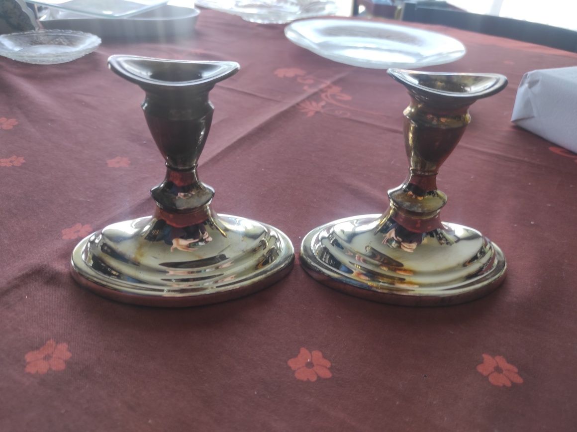 Candelabros prata