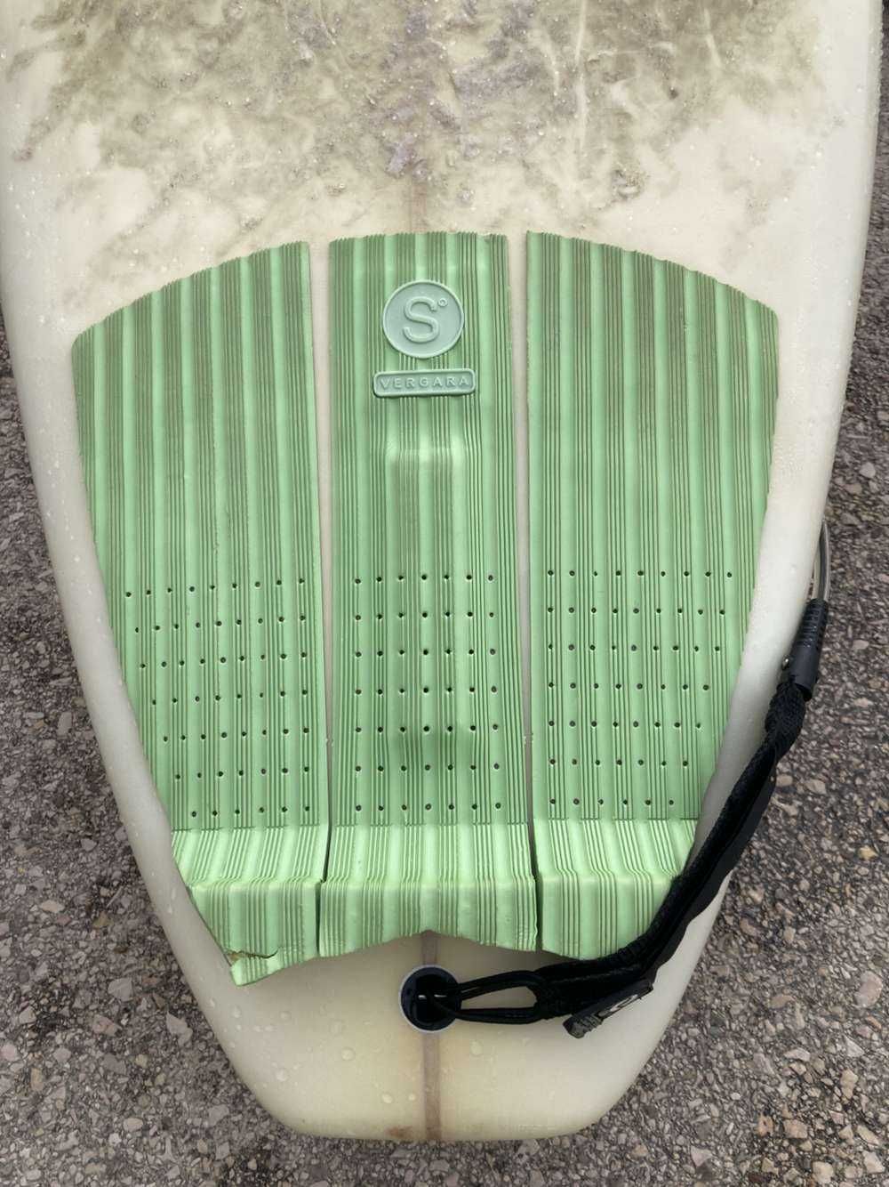 Prancha de Surf Studio Flare 7.2 Hardtop + Leash e Fins