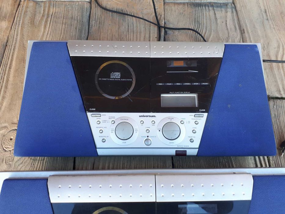 UNIVERSUM VTC-CD 1007 radio+CD+magnetofon