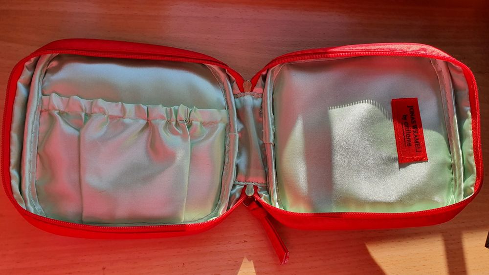 Mini necessaire e Mini Porta moedas