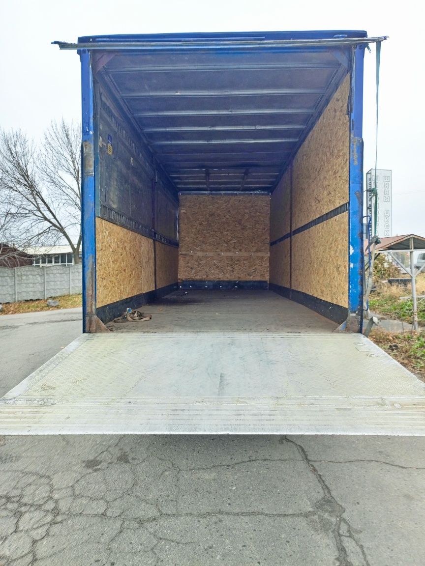 Продам вантажівку Renault premium