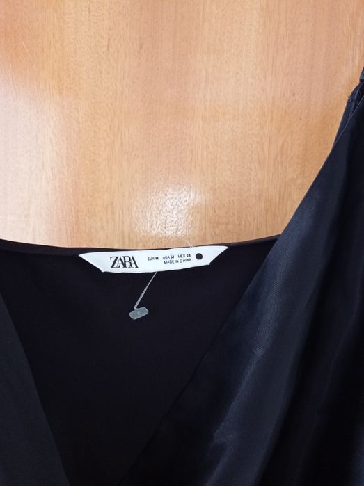 Vestido preto Zara