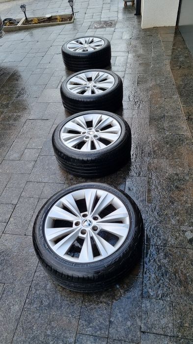 Felgi r17 Skoda Superb, opony letnie Dębica Presto 225/45