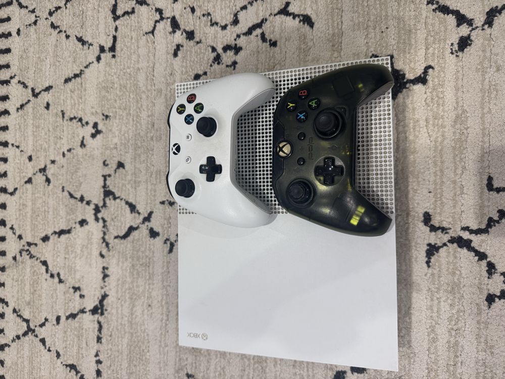 Konsola Xbox One S