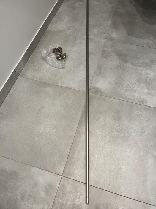 Karnisz pojedyńczy srebrny 240cm