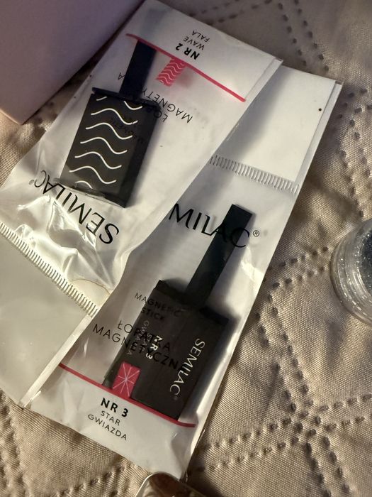 Sprzedam akcesoria do paxnokcji żelowych