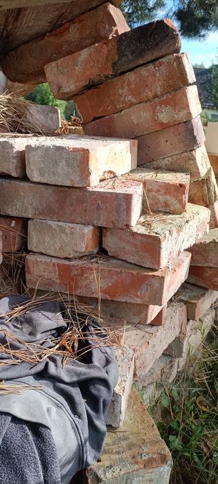 Stara cegła na płytki