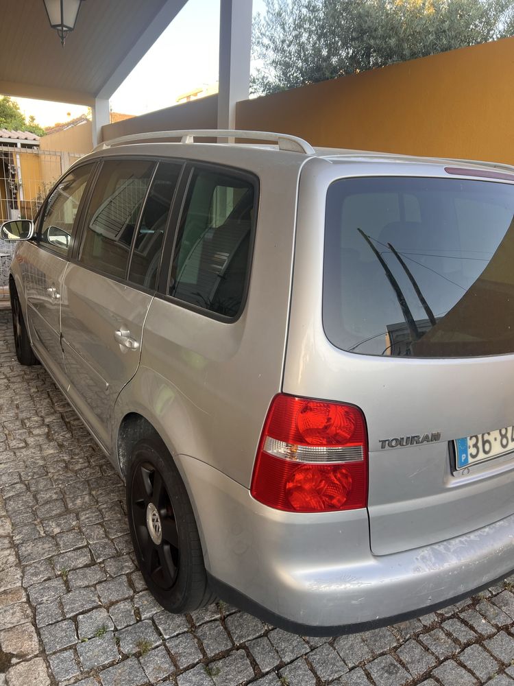 Volkswagen touran 7LUGARES 2.0TDI