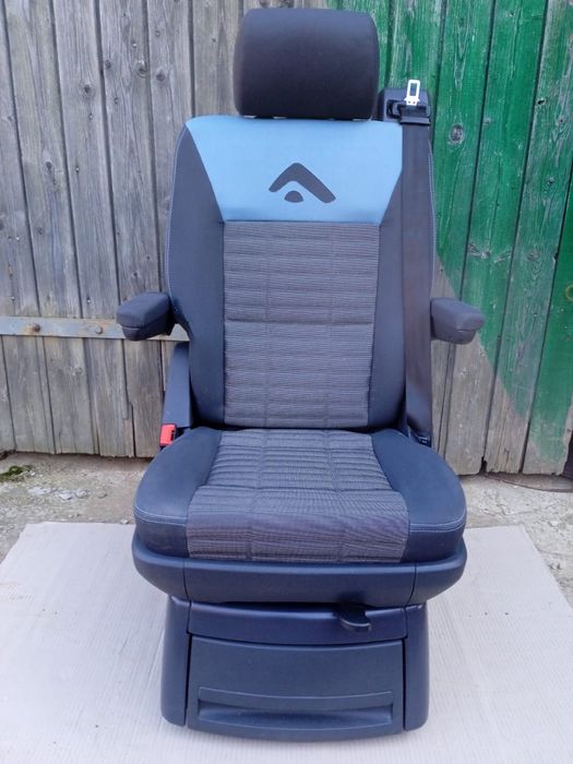 Fotel siedzenie obrotowy vw t5 multivan atlantis