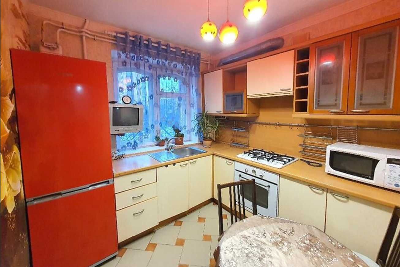 Продаж 2к квартири 45 кв. м тихий район - Заготзерно!