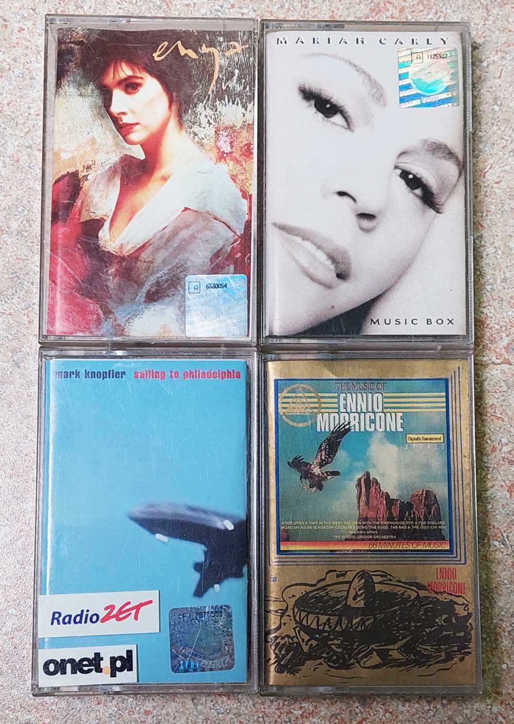 4 kasety: Enya, Knopfler, Carey, muzyka filmowa Ennio