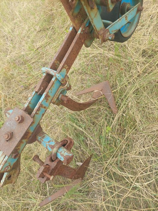 Крн 5.6 прополочний культиватор з транспортним