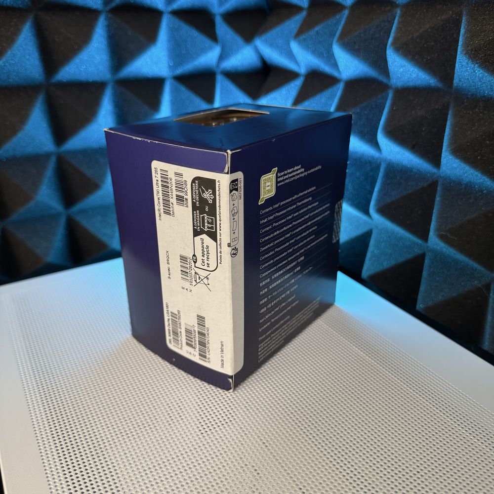 Intel Core Ultra 7 265 Новий