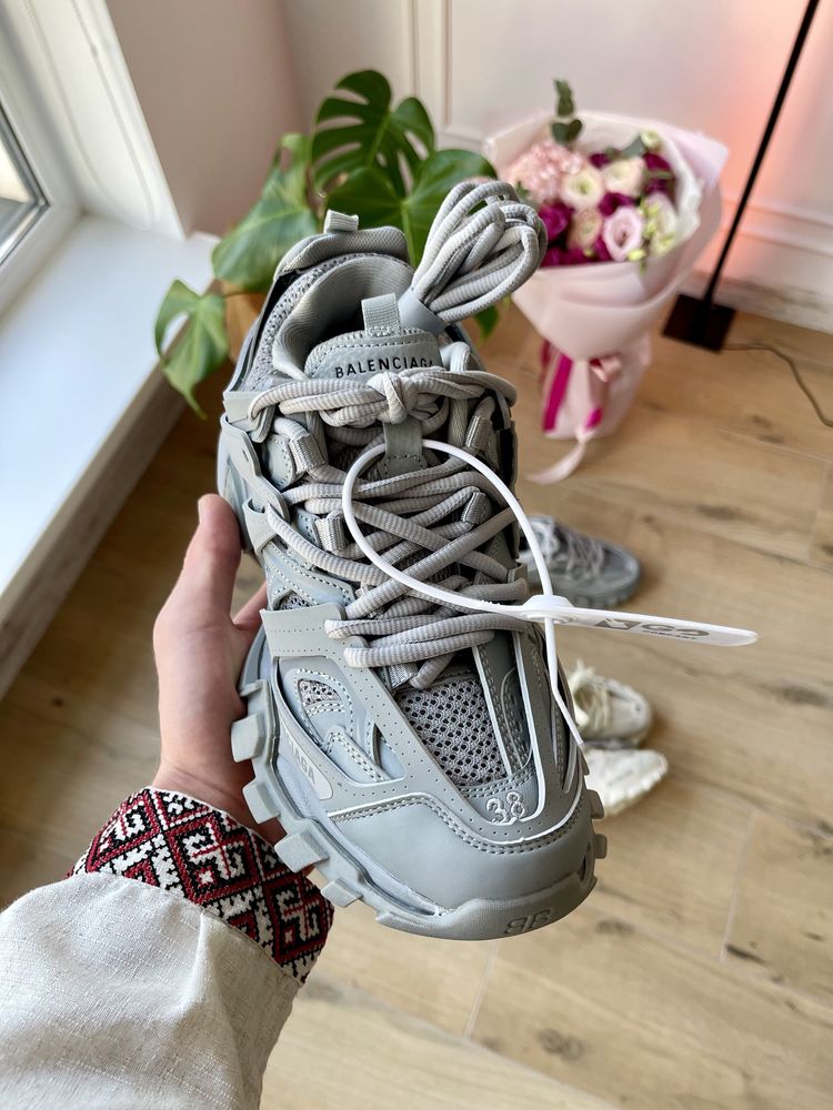 Кросівки Жіночі Balenciaga Track 3.0 Grey Без передоплати