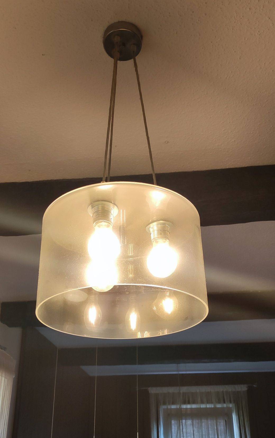 Szklana lampa kuchenna