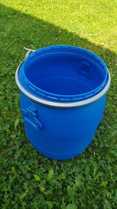 Beczka plastikowa 55l