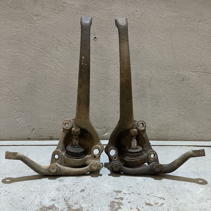 Mercedes w126 w123 w116 поворотний кулак під ABS, супорти, кожух диска