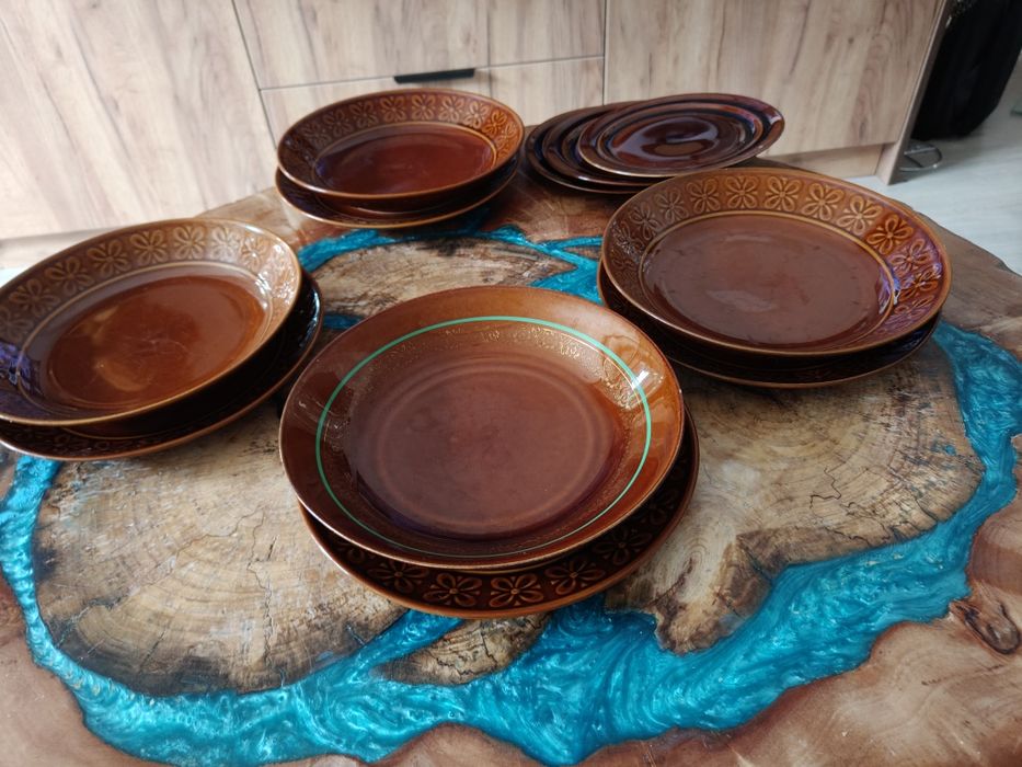 Talerze PRL prod.Pruszków tzw Kokardki PRL