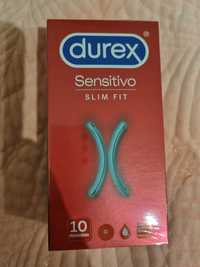 Preservativos e lubrificantes Durex embalados