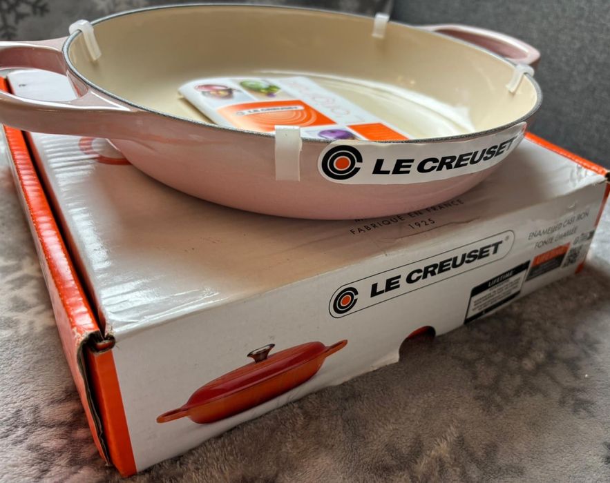 brytfanna Le Creuset Signature z żeliwa emaliowanego