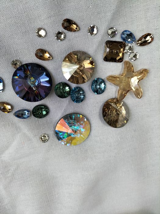 Swarovski гудзики, стрази